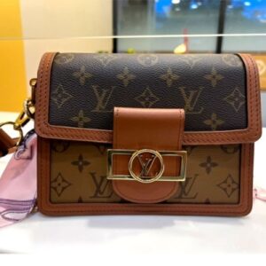 Louis Vuitton® 達芙妮 肩背包